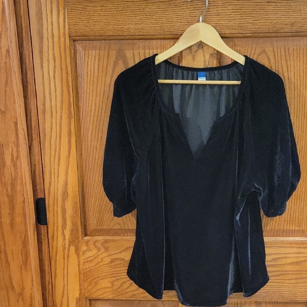 Old Navy Black Velvety Blouse In Size Large